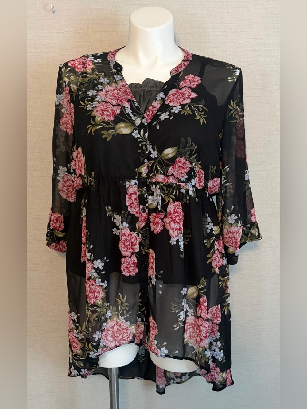 Size 1(X) Floral Layering High Low Torrid top